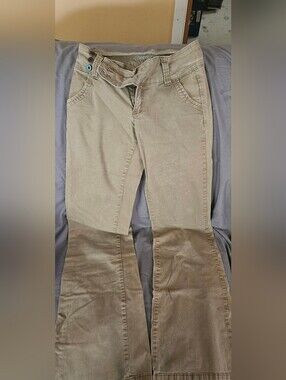Women’s Tan Casual Jeans